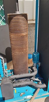 Filterwechsel bei Varnish Removal Unit, Turbinenölpflege, gasturbine, gud-kraftwerk